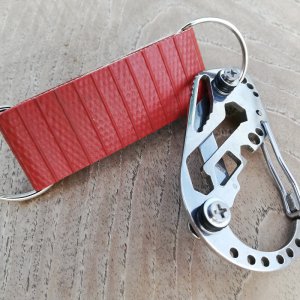 Sleutelhanger brandweerslang breed met tool groot