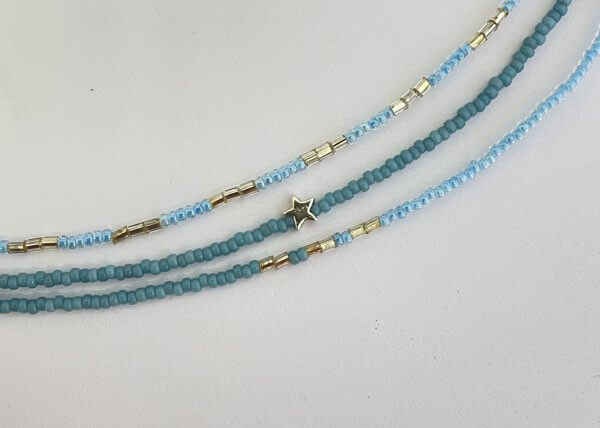 St. Tropez armbandset lichtblauw minikraal en sterretje - Afbeelding 2