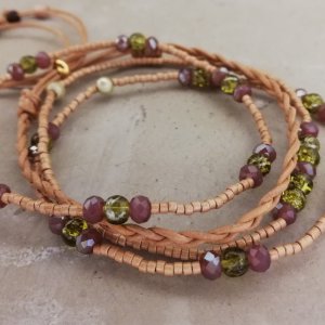 Armbandenset creme lila groen vlechtleer