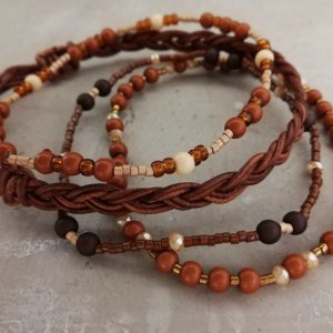 Armbandset donkerbruin roestbruin vlechtleer