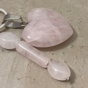 Ketting rozenkwarts hart en extra hanger