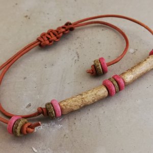 Armband naturel roze en langwerpige kralen