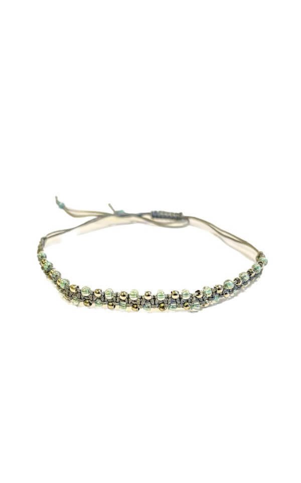 Armbandje grijs met turquoise en gouden kralen